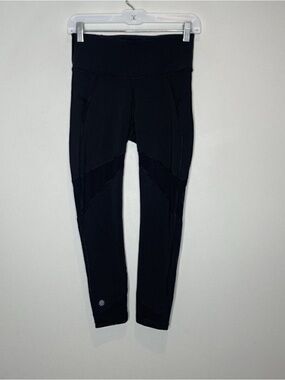 Athleta Black Stealth Mesh 7/8 High Waisted Leggings Size Small
